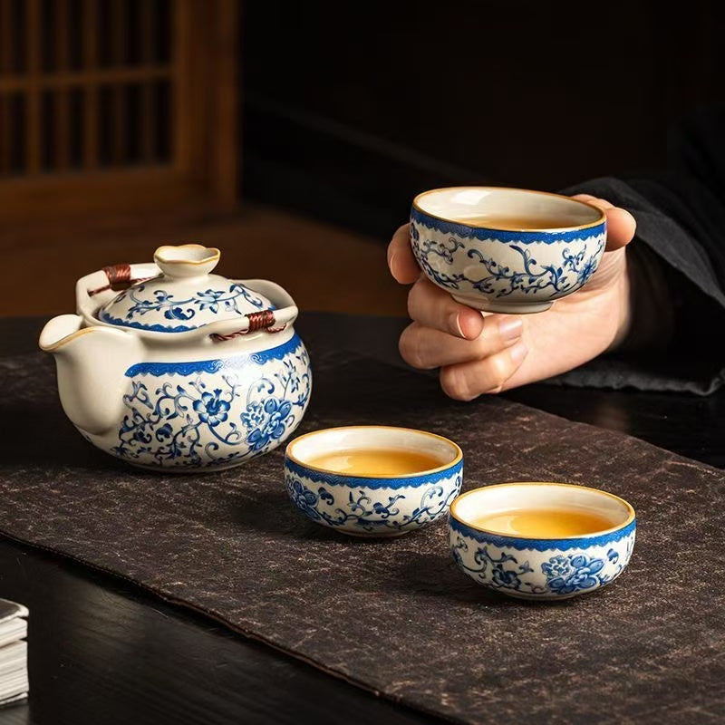 Thousand-year-old Ruyao tea set